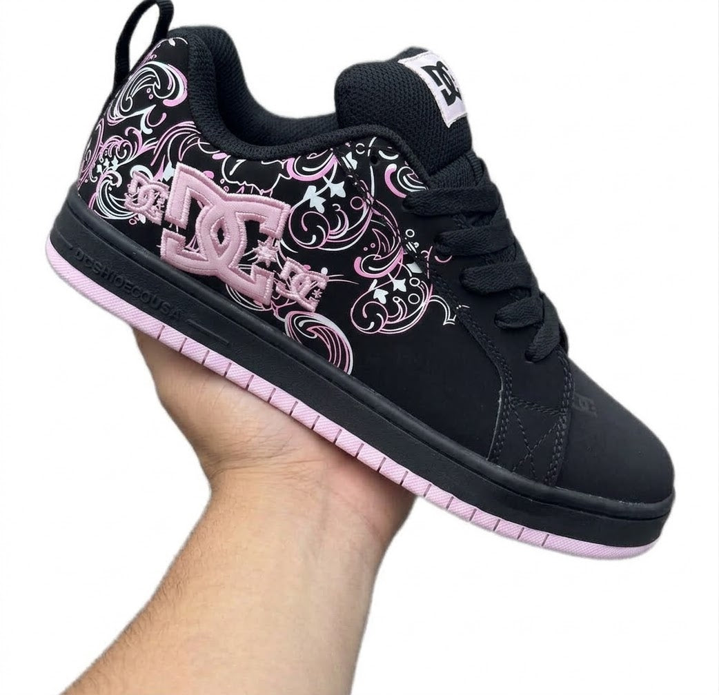 Dc shoes